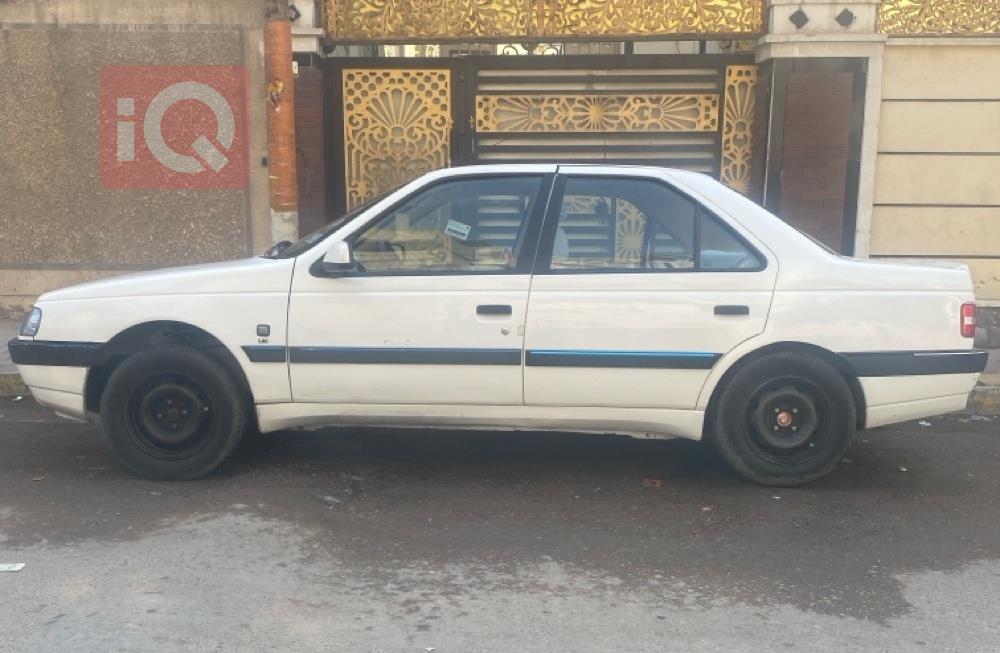 بيجو 405